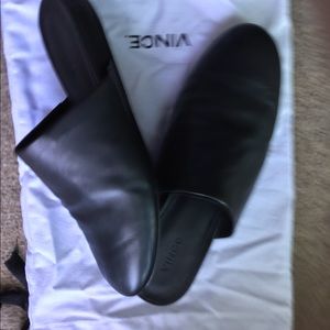 Vince Oren Black Leather mules